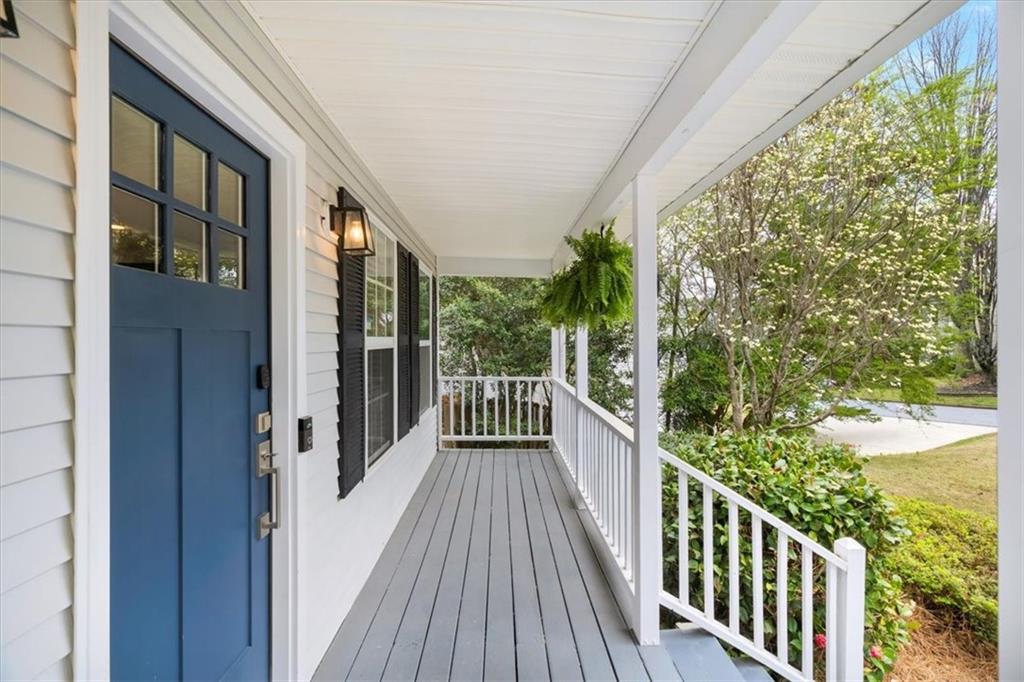 1018 Havenridge Lane NE