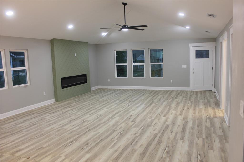 1285 Mcclure Avenue, Atlanta, Georgia image 14