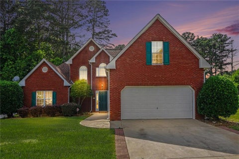Homes For Sale - 3419 SW Allie Drive<br/> Snellville, GA 30039