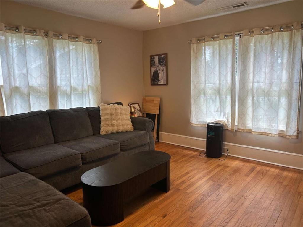 102 W Fairmount Avenue W