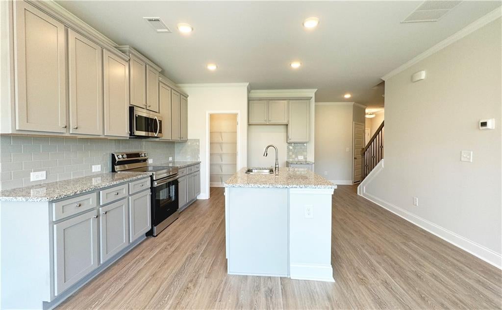 3966 Streamlet Way