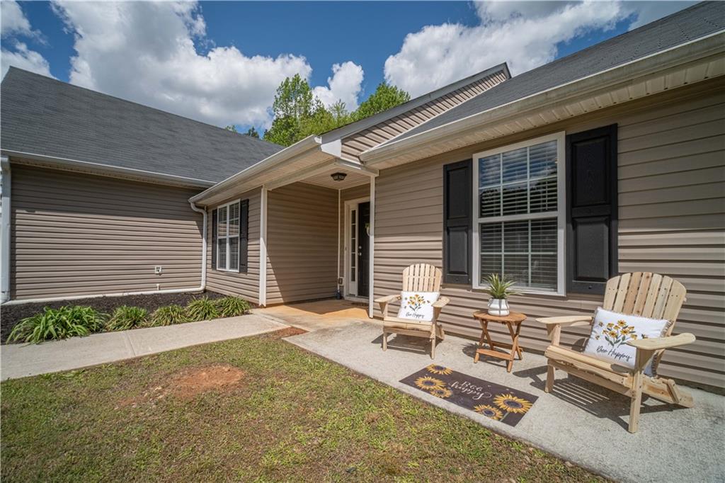 1611 Spring Hill Court, Monroe, Georgia image 3
