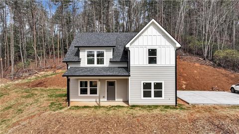 Homes For Sale - 72 Chestatee Road<br/> Cleveland, GA 30528