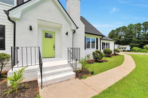 A home in Lilburn