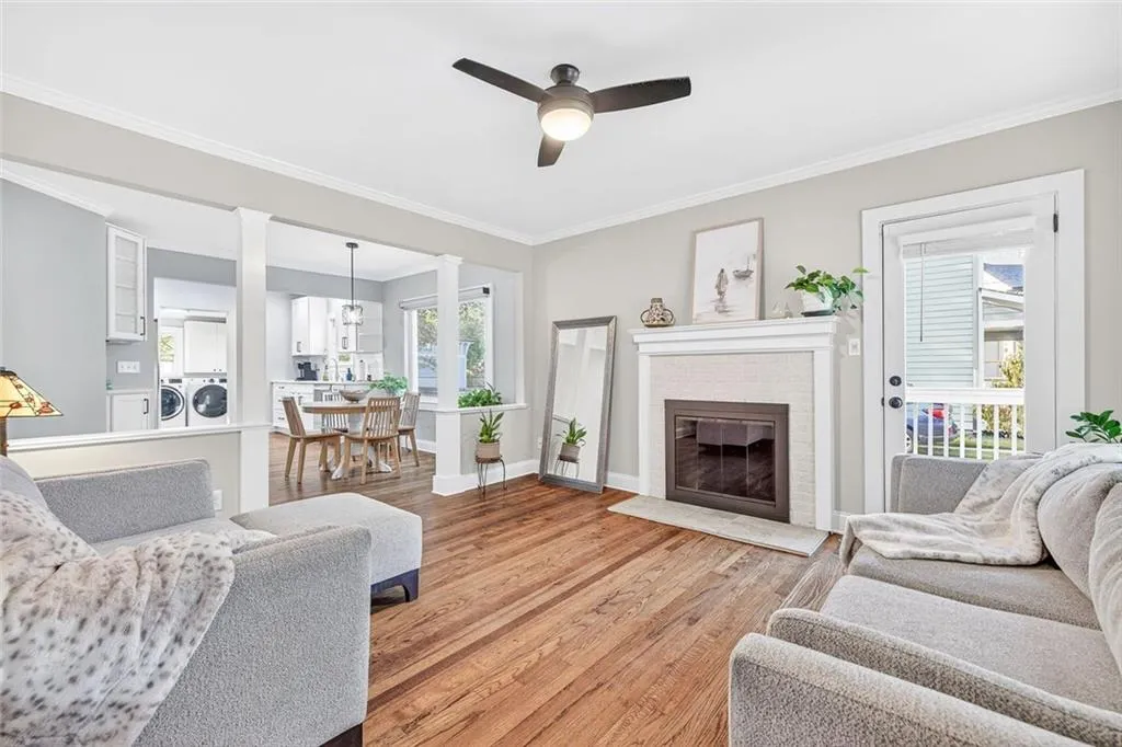 Decatur, Georgia 30030, United States, 2 Bedrooms Bedrooms, ,2 BathroomsBathrooms,Residential,Active,229943