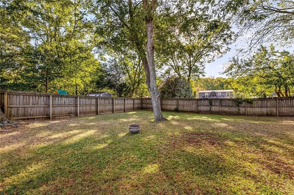 Decatur, Georgia 30030, United States, 2 Bedrooms Bedrooms, ,2 BathroomsBathrooms,Residential,Active,229943