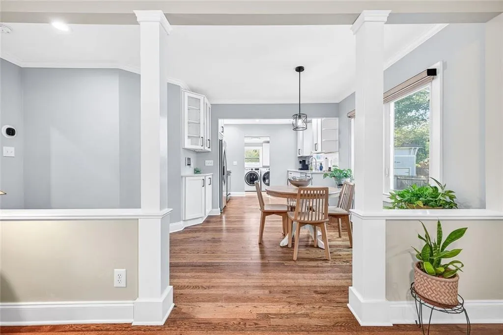 Decatur, Georgia 30030, United States, 2 Bedrooms Bedrooms, ,2 BathroomsBathrooms,Residential,Active,229943