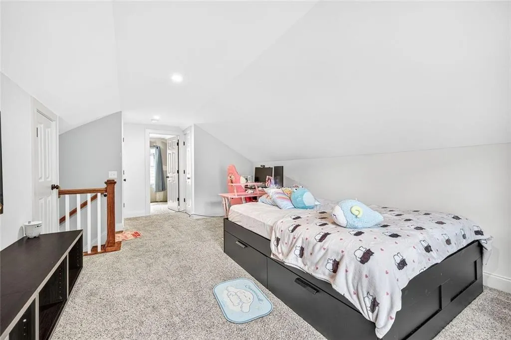 Decatur, Georgia 30030, United States, 2 Bedrooms Bedrooms, ,2 BathroomsBathrooms,Residential,Active,229943