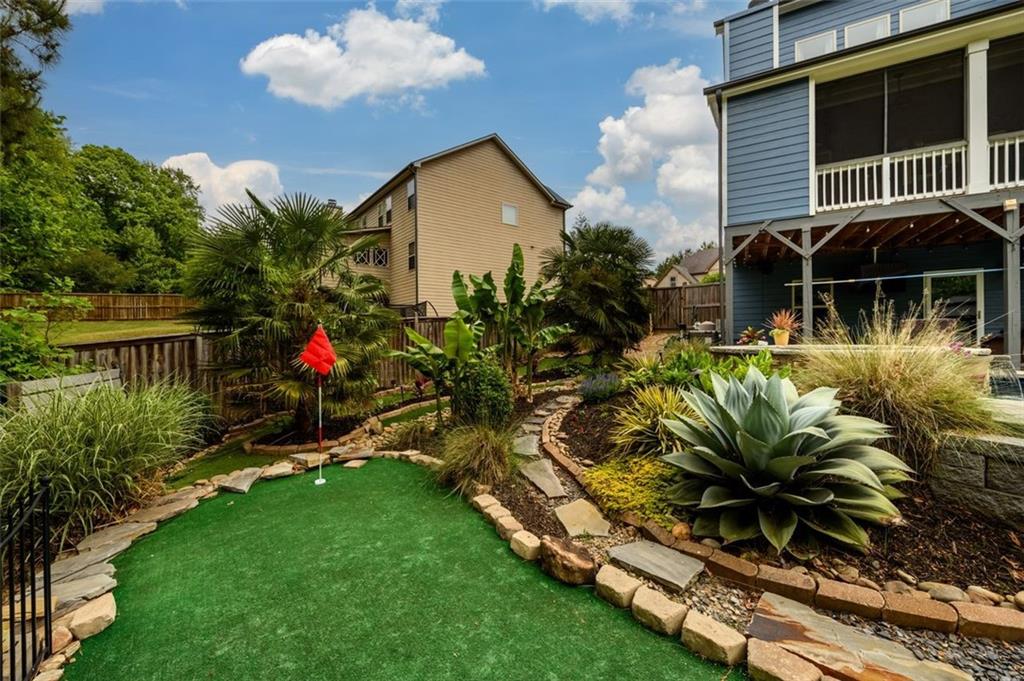 9547 Rushmore Circle