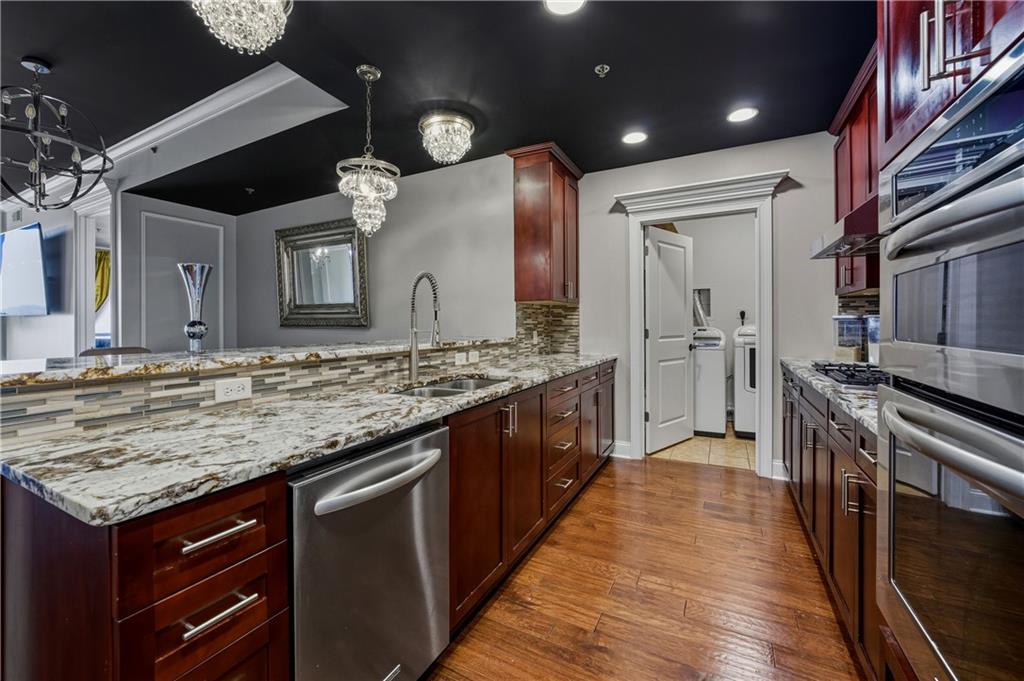 270 17th Street NW 1804