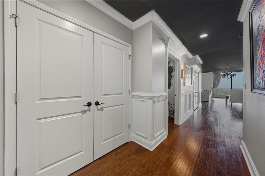 270 17th Street NW 1804