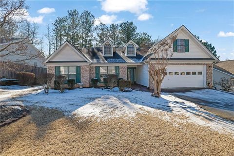 A home in Dacula