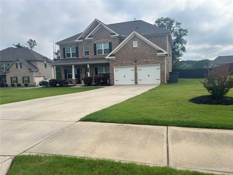 Homes For Sale - 3011 Centennial Court<br/> Conyers, GA 30013