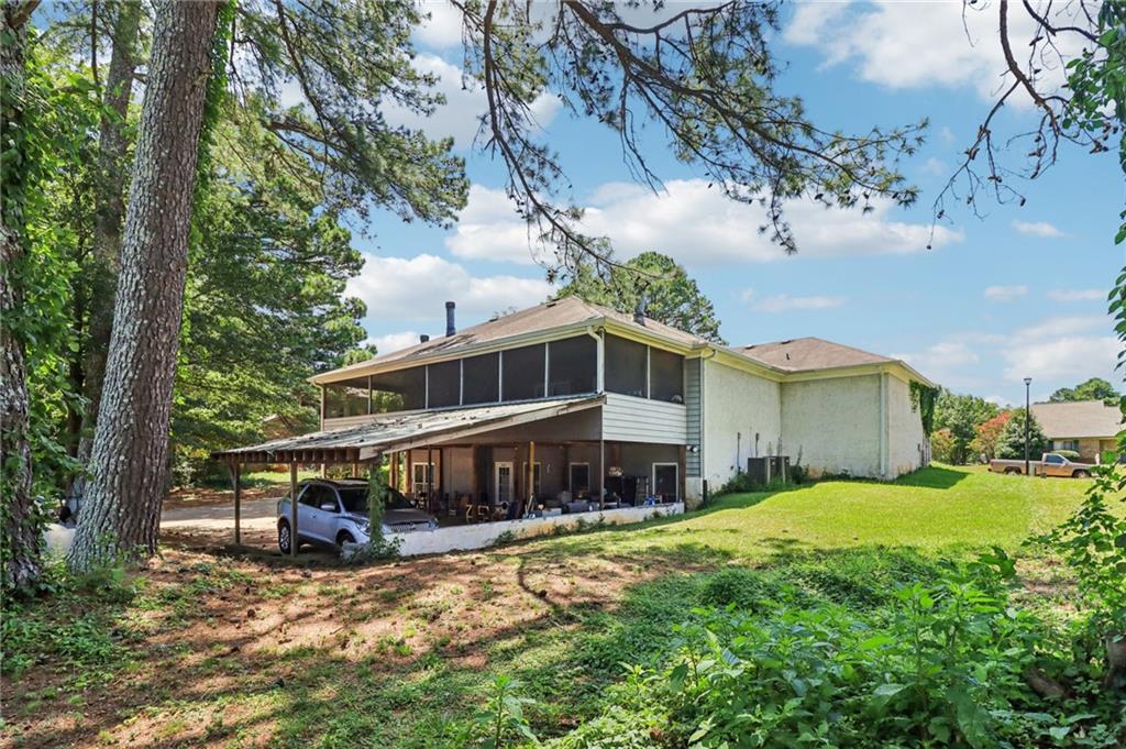 2112 Fairway Court SE