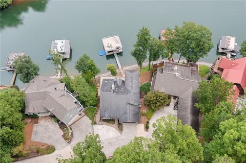 A home in Dawsonville