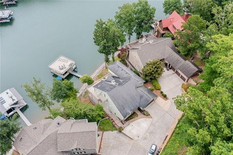 A home in Dawsonville