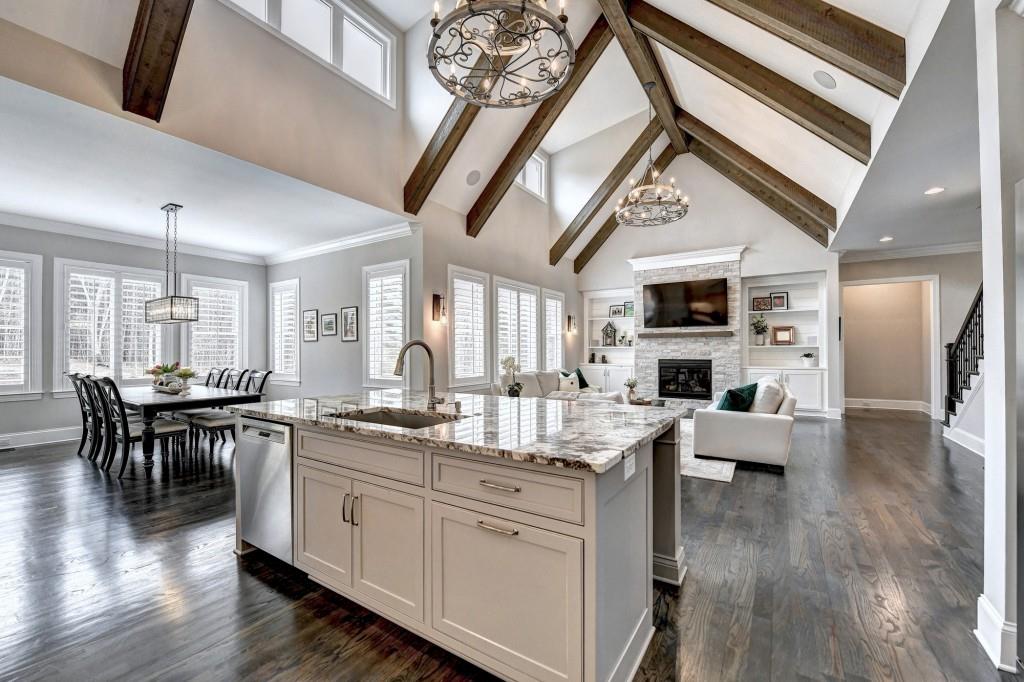 2367 Kesgrove Way