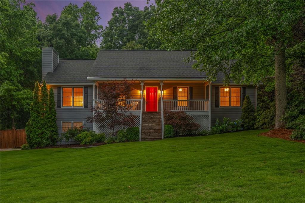 5761 E Emerald Oaks Lane, Acworth, Georgia image 2