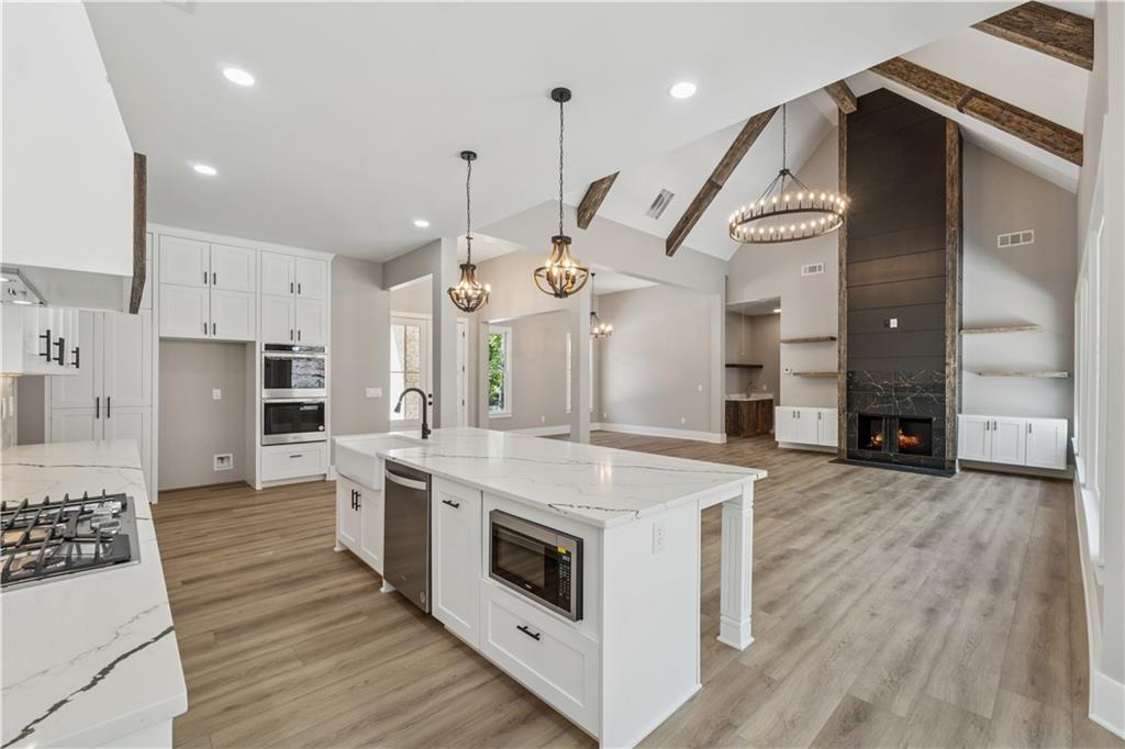 6029 Wellington Avenue