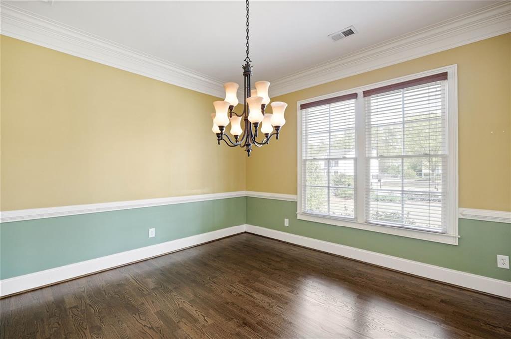 1045 Sandtown Place Drive SW