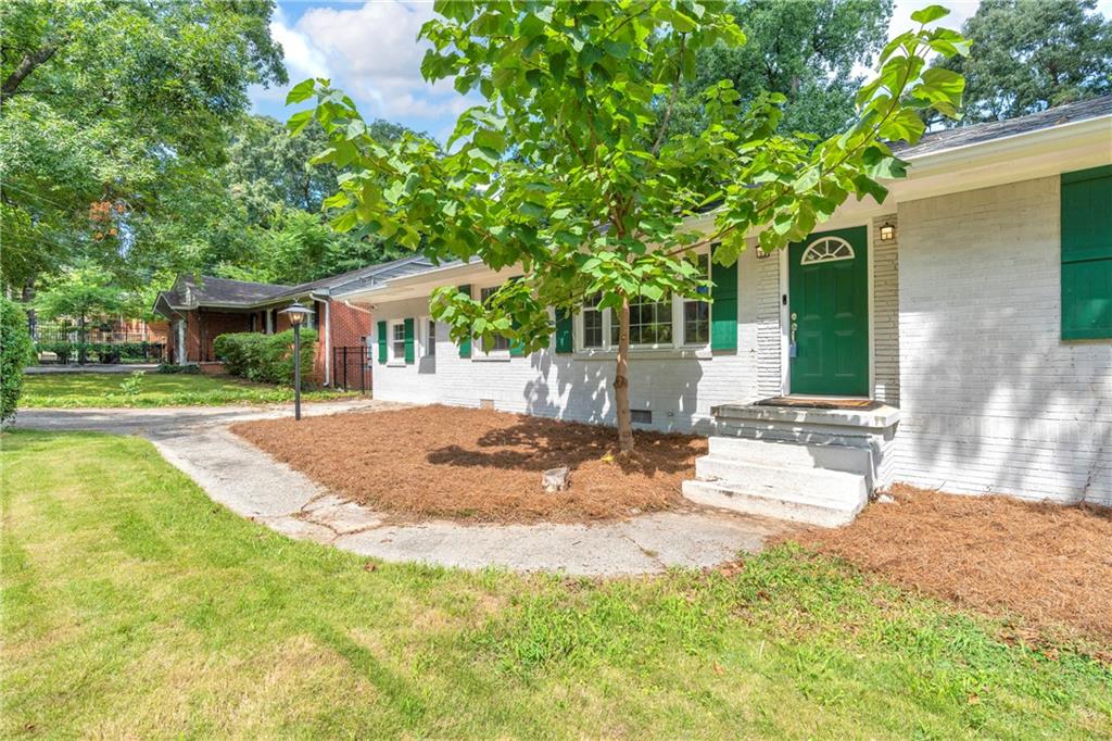 1145 Fayetteville Road SE