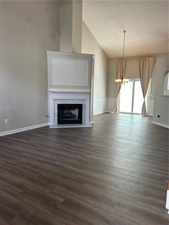 3285 SONATA LANE (FENCED)