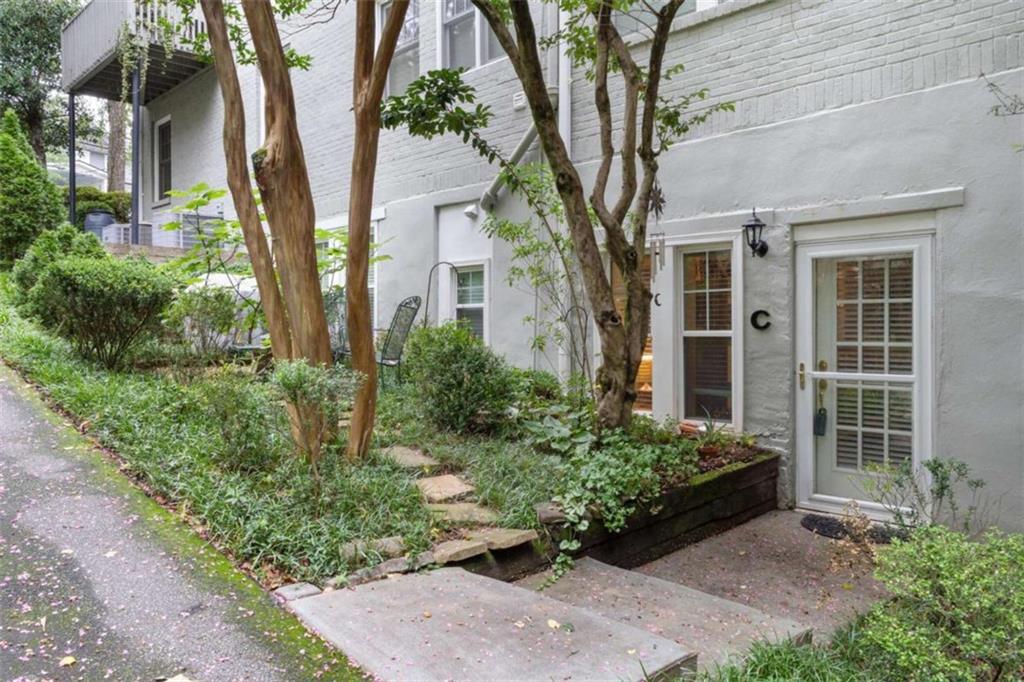 71 Maddox Drive APT C