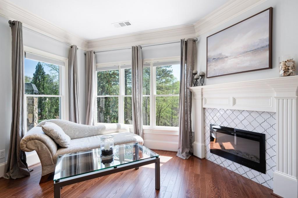 ST Lyonn - Residential