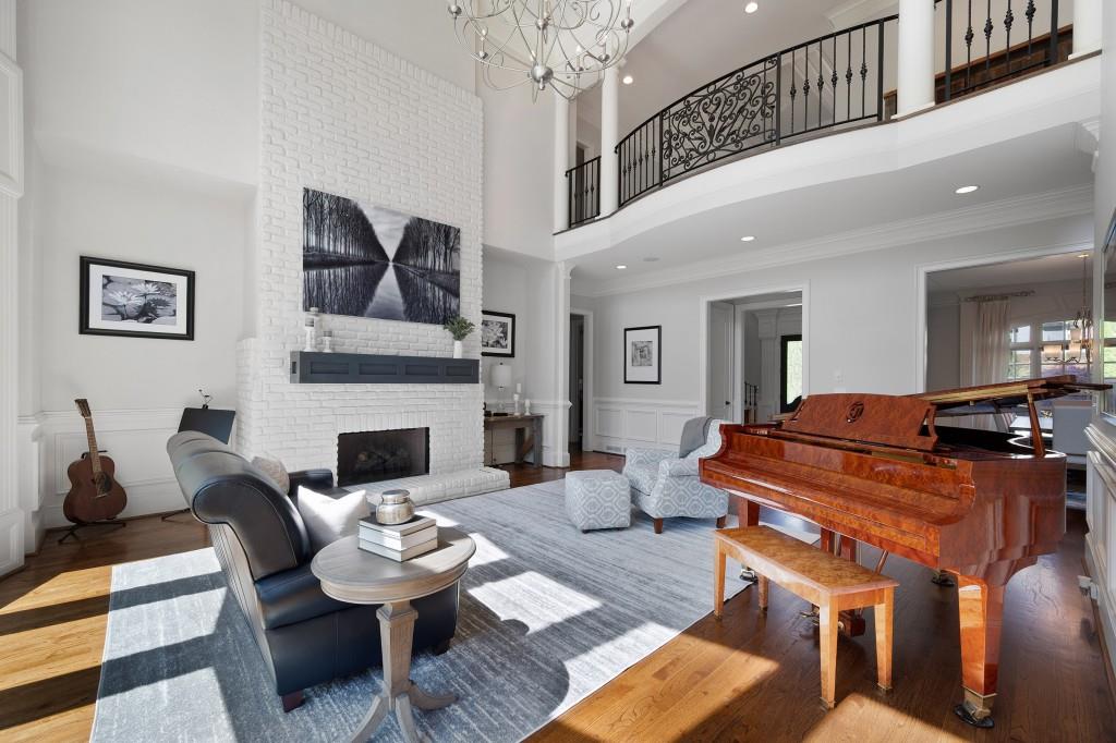 ST Lyonn - Residential