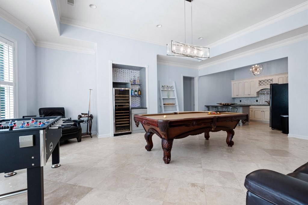 948 Saint Lyonn Courts