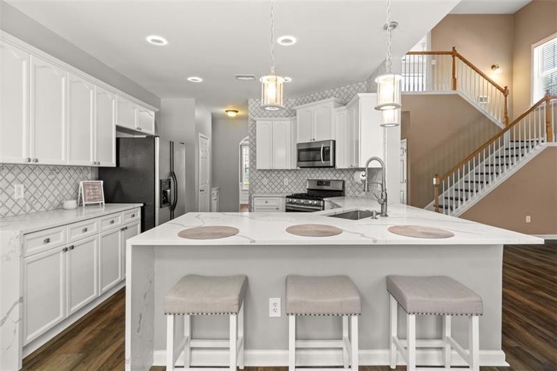 6196 Windflower Drive, Powder Springs, Georgia image 13