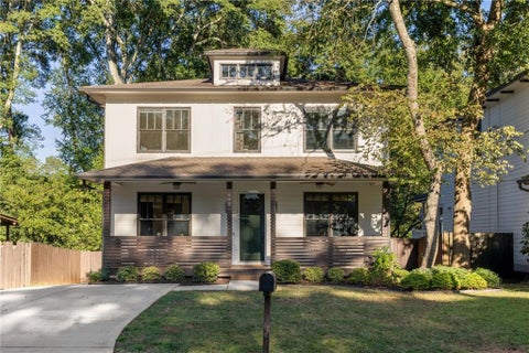 Photo of 490 Stovall Street SE, Atlanta, GA 30316 (MLS # 7837739)