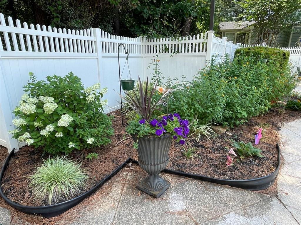 Bentley Ridge - Residential