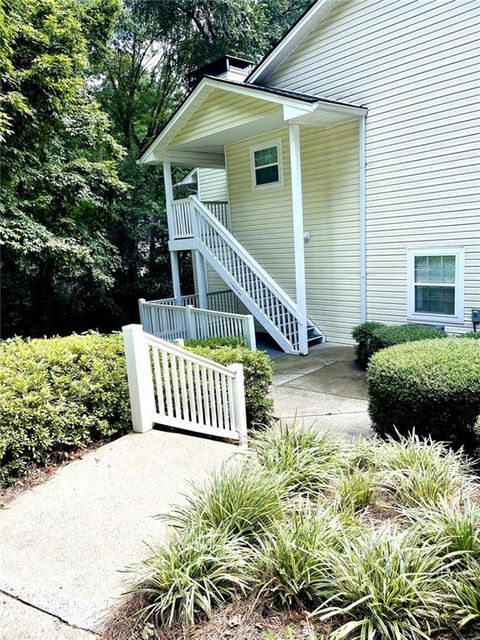 2750 SAINT AUGUSTINE Trail SE Marietta GA 30067