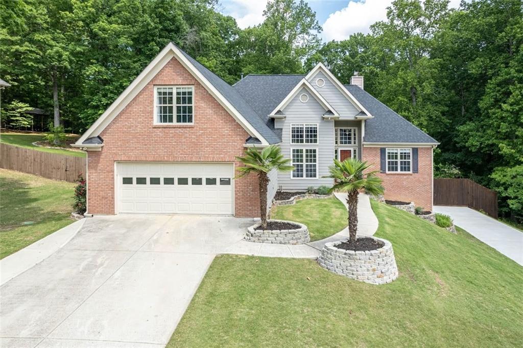 704 Willowwind Drive, Loganville, Georgia image 1