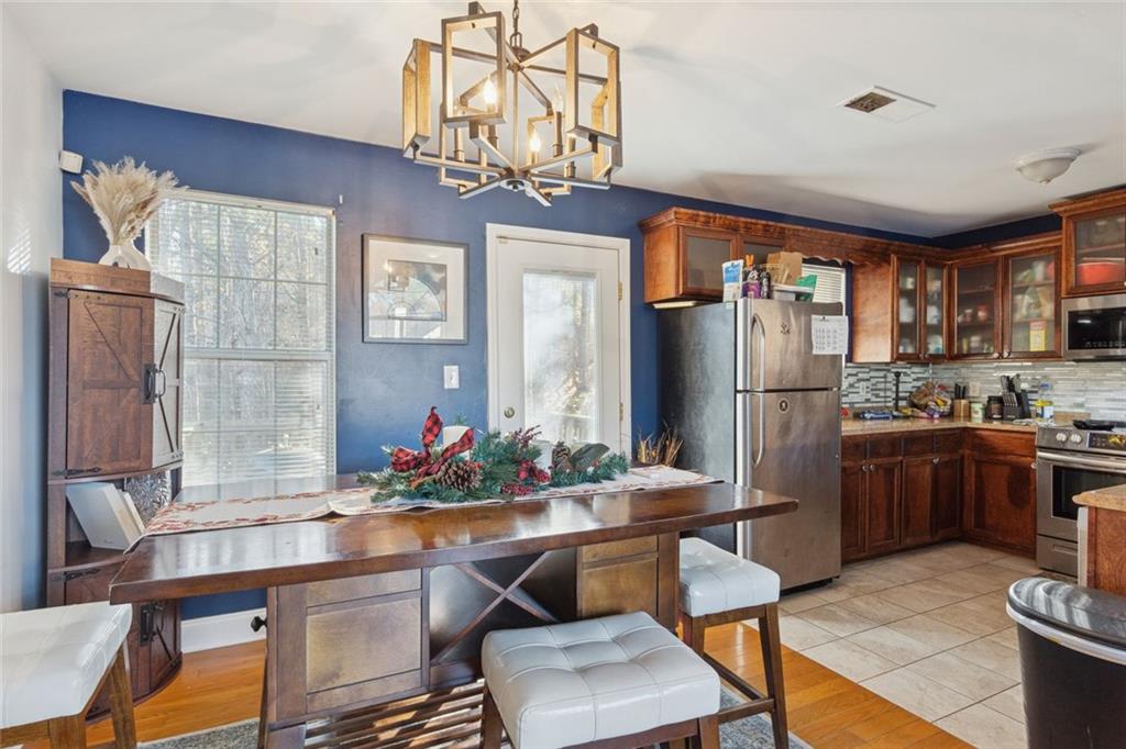 3875 Waldrop Hills Drive