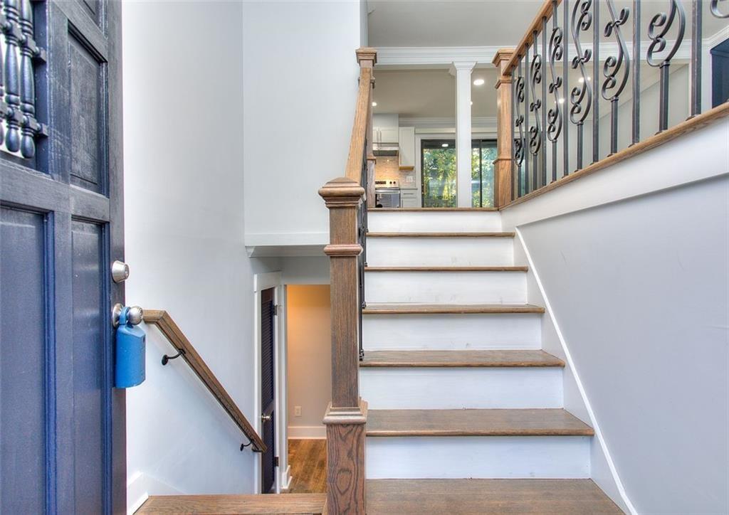 921 Creekdale Drive