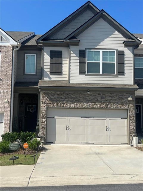 Townhouse For Sale - 7705 Baron Road<br/> South Fulton, GA 30213