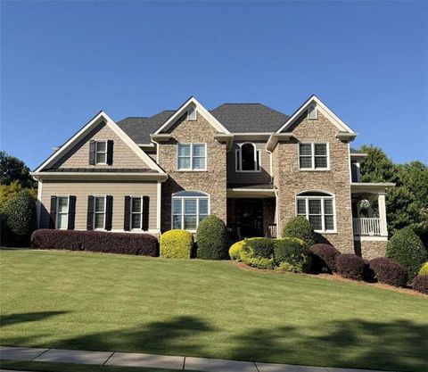 Homes For Sale - 446 Lakeshore Drive<br/> Monroe, GA 30655