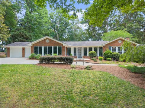 Homes For Sale - 2290 Alec Mountain Rd Rd<br/> Clarkesville, GA 30523