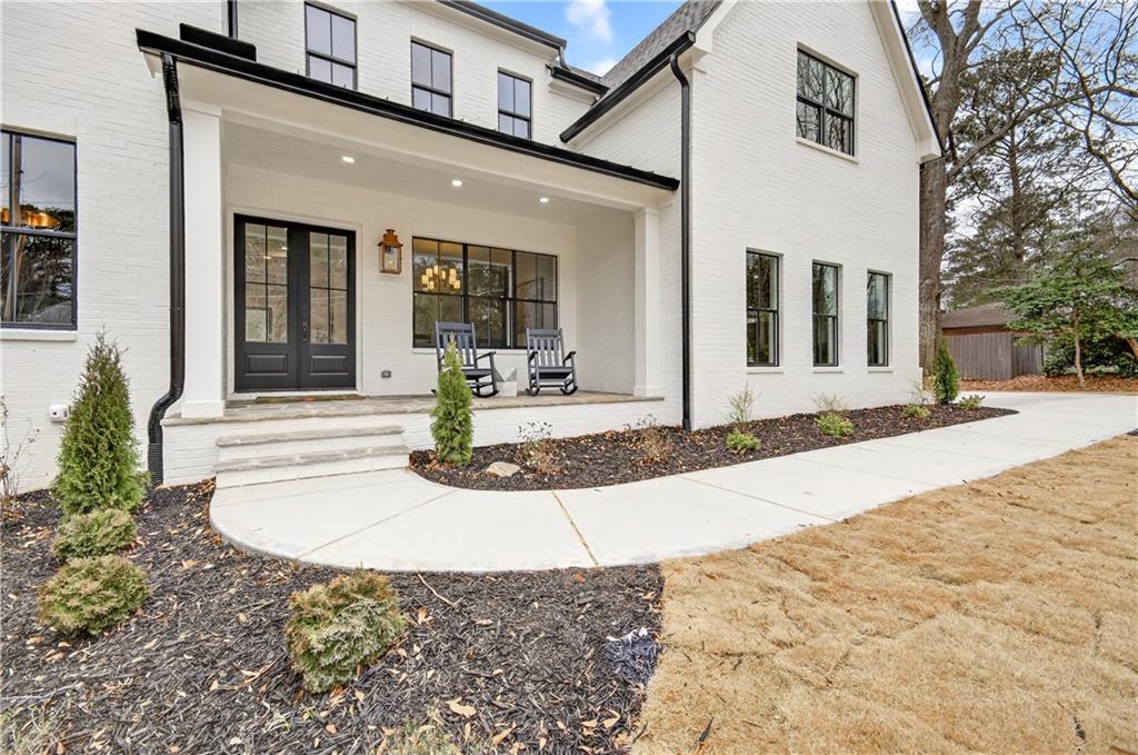 4712 Kings Down Road