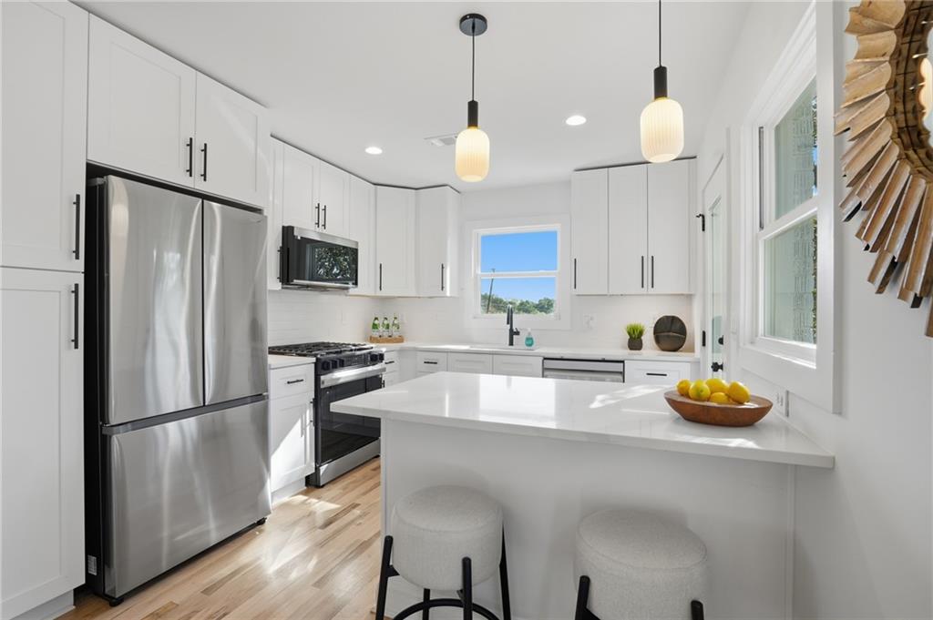 2101 Cloverdale Drive SE