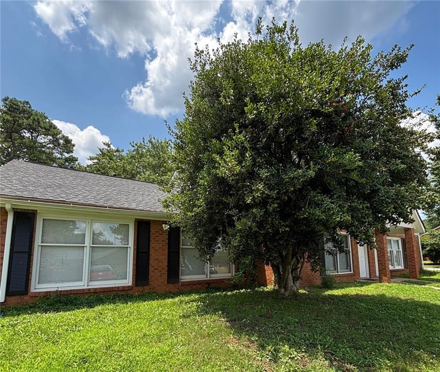 2145 Country Walk Way SE
