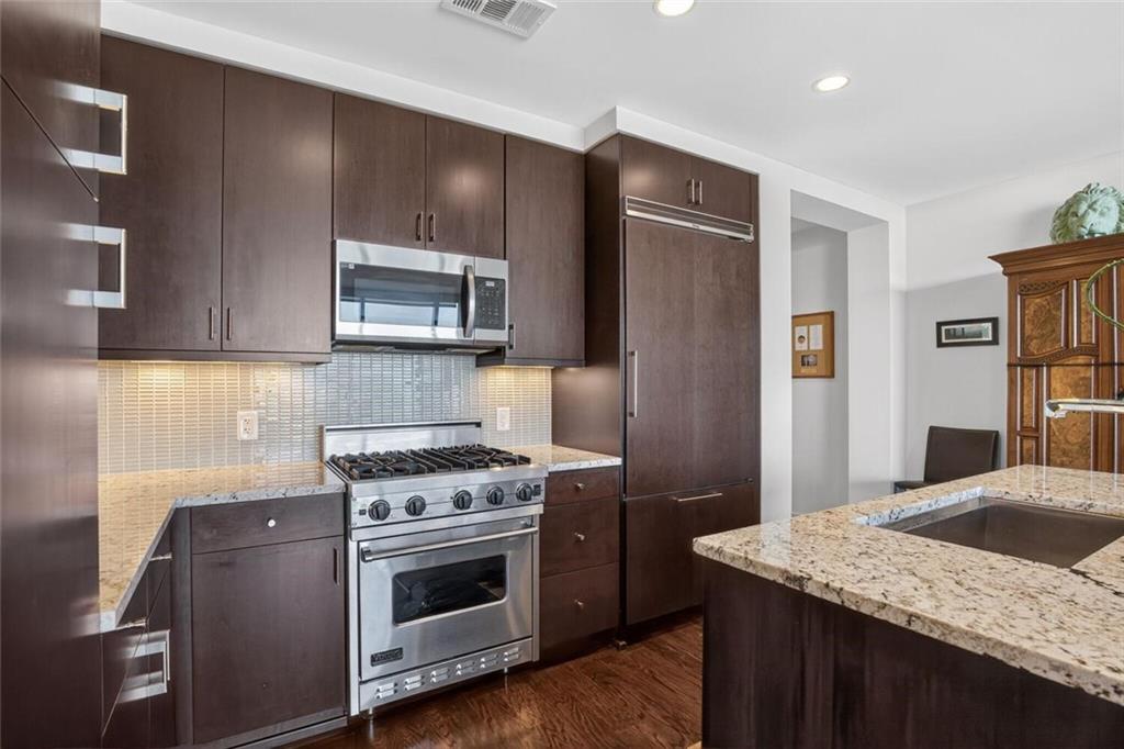 3630 Peachtree Road NE 2606