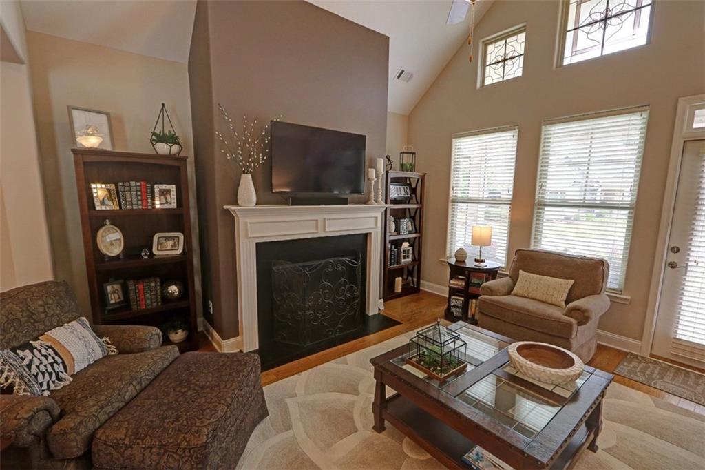 2771 Middlecreek Way, Cumming, Georgia image 6