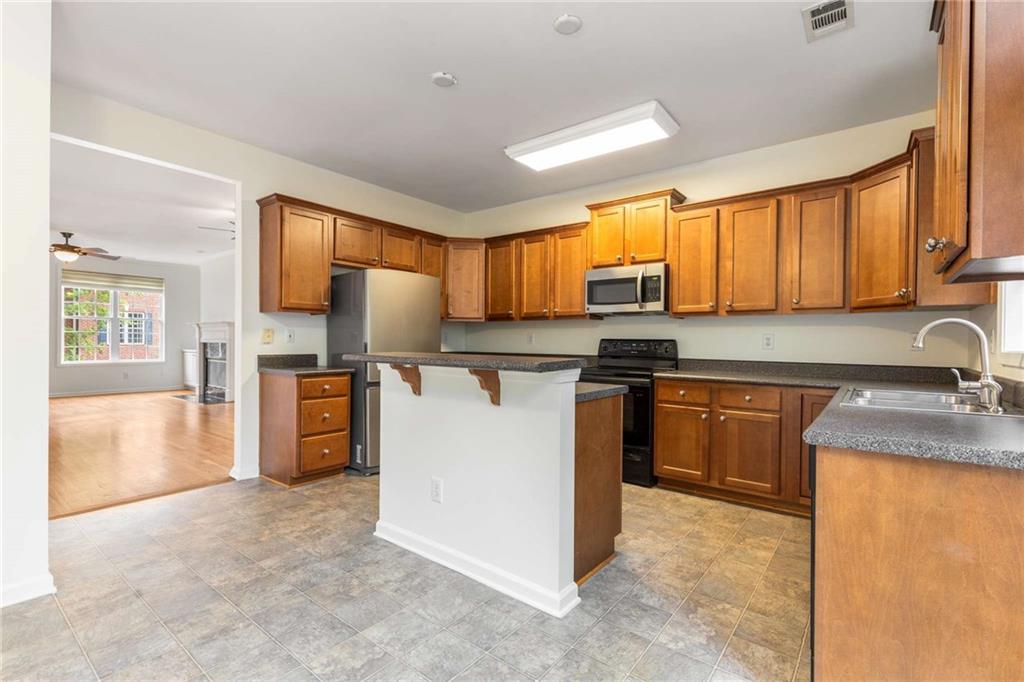2301 Waters Edge Trail, Roswell, Georgia image 16
