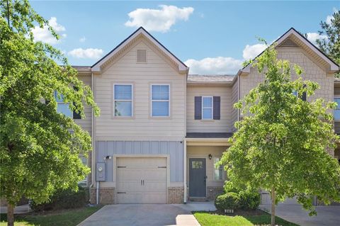 Townhouse For Sale - 340 Skipjack Court<br/> Covington, GA 30016