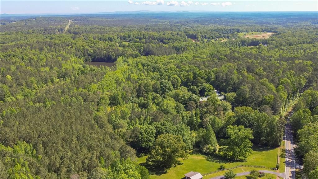 676 HIGH SHOALS Road