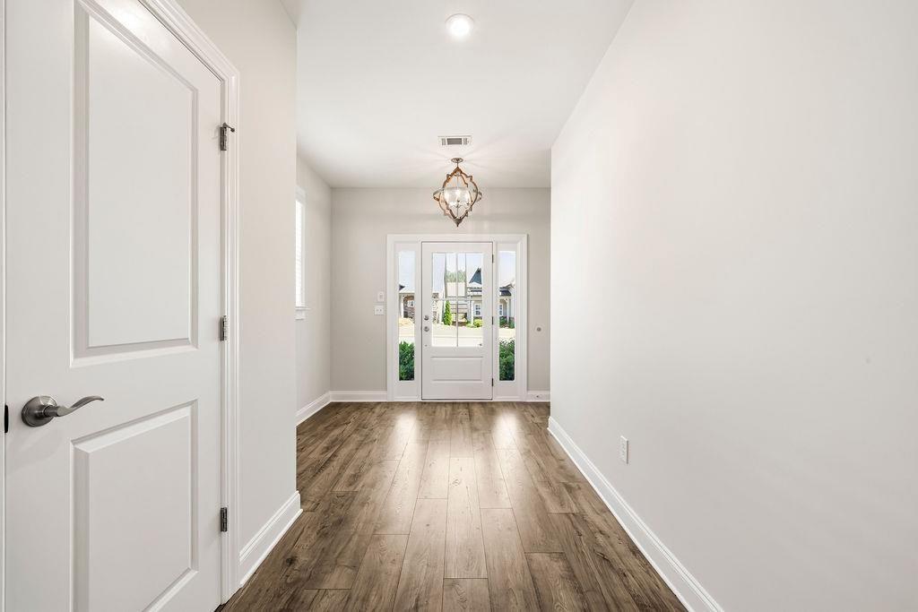 167 Mountain Boulevard