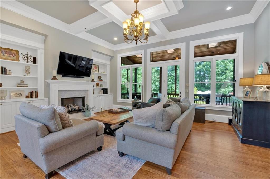 511 Etris Court, Roswell, Georgia image 8
